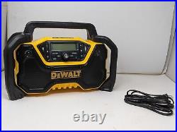DEWALT 12V/20V MAX Portable Bluetooth Radio, Cordless, 100 ft Range, 3.5 (1562)